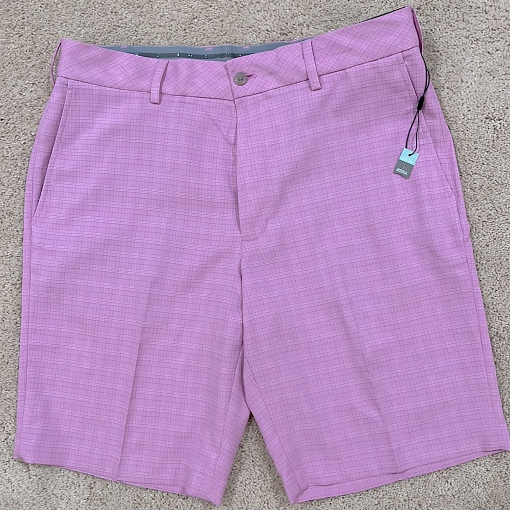 NWT WALTER HAGEN GOLF SHORTS W35